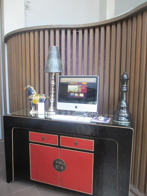 The Theodore Hotel Tagaytay City Esterno foto
