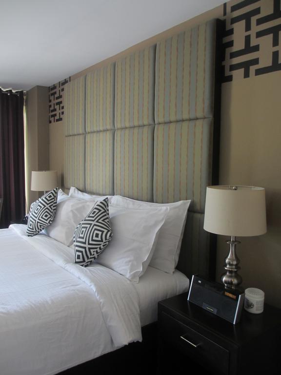 The Theodore Hotel Tagaytay City Esterno foto